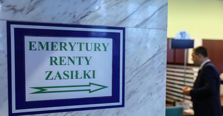 Polacy żyją krócej niż przed rokiem. Korzyść dla tych, którzy w tym roku przechodzą na emeryturę