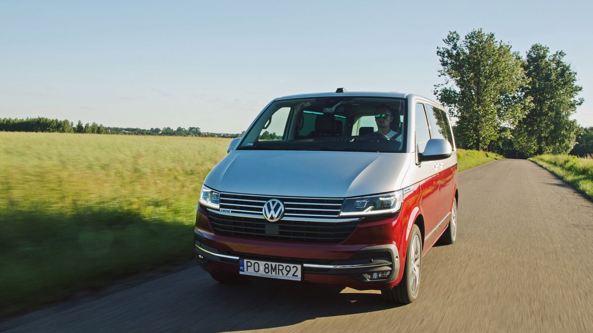 To tylko lifting za liftingiem. Nowocześnie wyglądający VW Multivan T6.1 jest konstrukcją produkowaną od 2003 r.