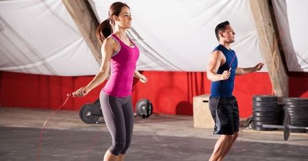 10 sportów i ćwiczeń, które pomagają zwalczyć cellulit