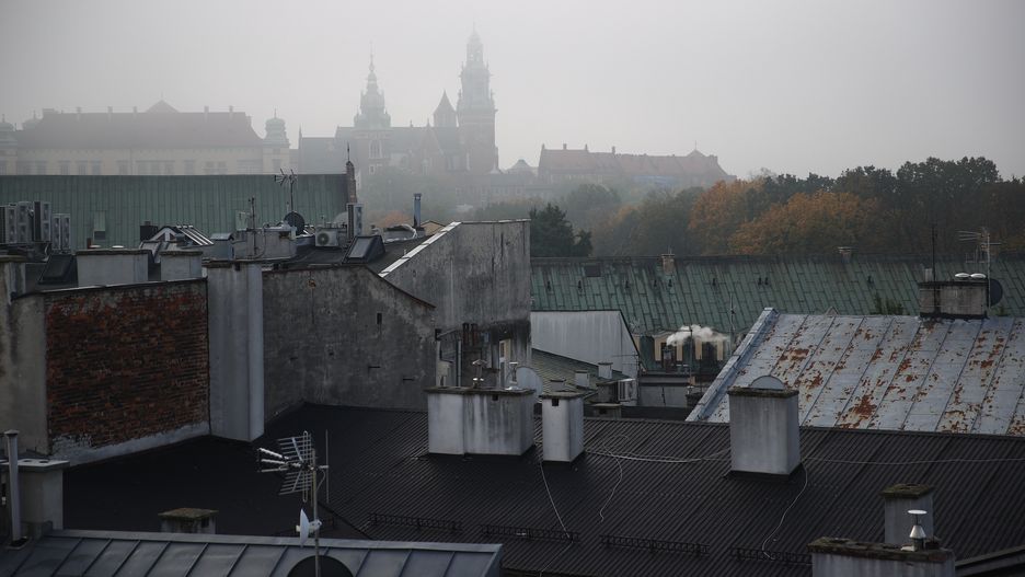smog
Krak�w, 24.10.2023. Zanieczyszczone smogiem powietrze w Krakowie, 24 bm. (sko) PAP/�ukasz G�gulski
�ukasz G�gulski
powietrze, smog, zanieczyszczenia, zanieczyszczenie, jesie�, kopciuchy, powietrza, sezon grzewczy