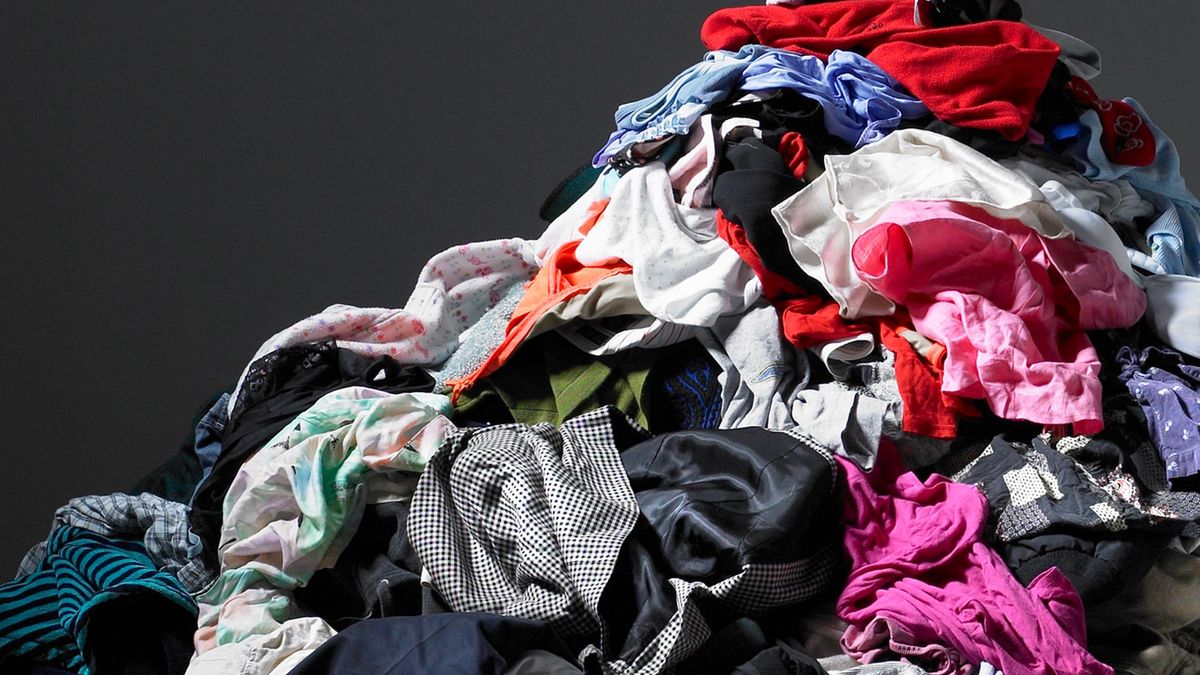 Na pustyni Atacama w Chile zalegają stosy nowych ubrań (zdj. ilustracyjne)