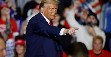 Lokale zamknięte. Media prognozują wygraną Trumpa