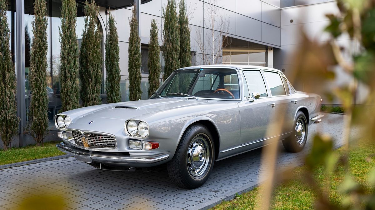 Maserati Quattroporte w La Squadra (1967)