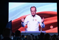 Tusk w TVP. Uwagę przykuł jeden szczegół