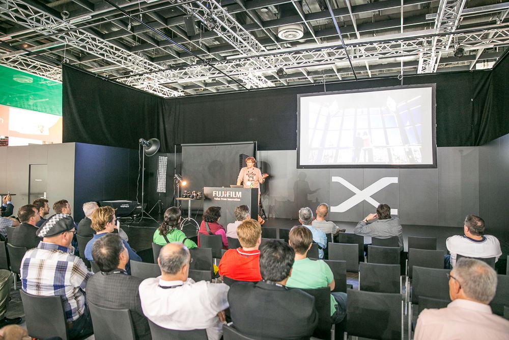 Stoisko firmy Fujifilm na Photokina 2014 3