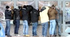Tak paparazzi walczą o zdjęcie