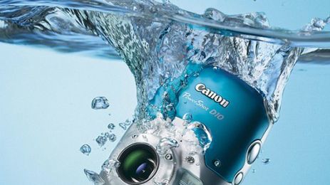 5 wodoodpornych cyfrówek na wakacje 1