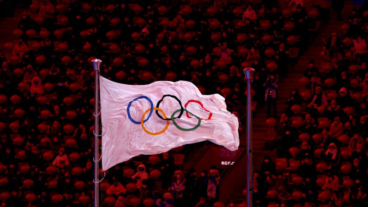 Getty Images / Dean Mouhtaropoulos / Na zdjęciu: flaga olimpijska