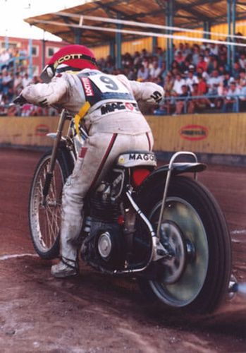 Miszkolc, pierwsza połowa lat '90. Czasy fascynacji stylem Havelocka.