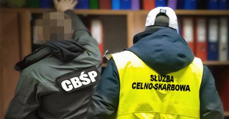 Rozbita zorganizowana grupa przestępcza powodująca uszczuplenia Skarbu Państwa na 20 mln zł