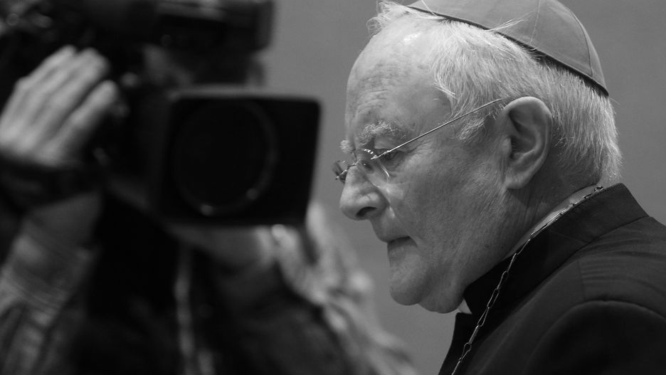 Abp Hoser nie żyje. Pogrzeb odbędzie się w Warszawie