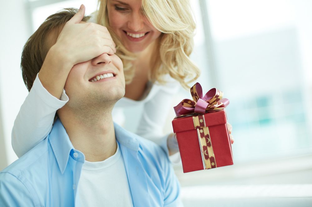 Co kupić na Święta chłopakowi lub mężowi? Sprawdzone pomysły poniżej 100 złotych
