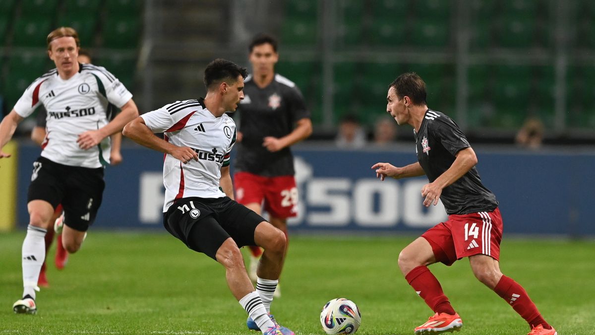 PAP / Piotr Nowak / Na zdjęciu: mecz Legii Warszawa z FK Aktobe
