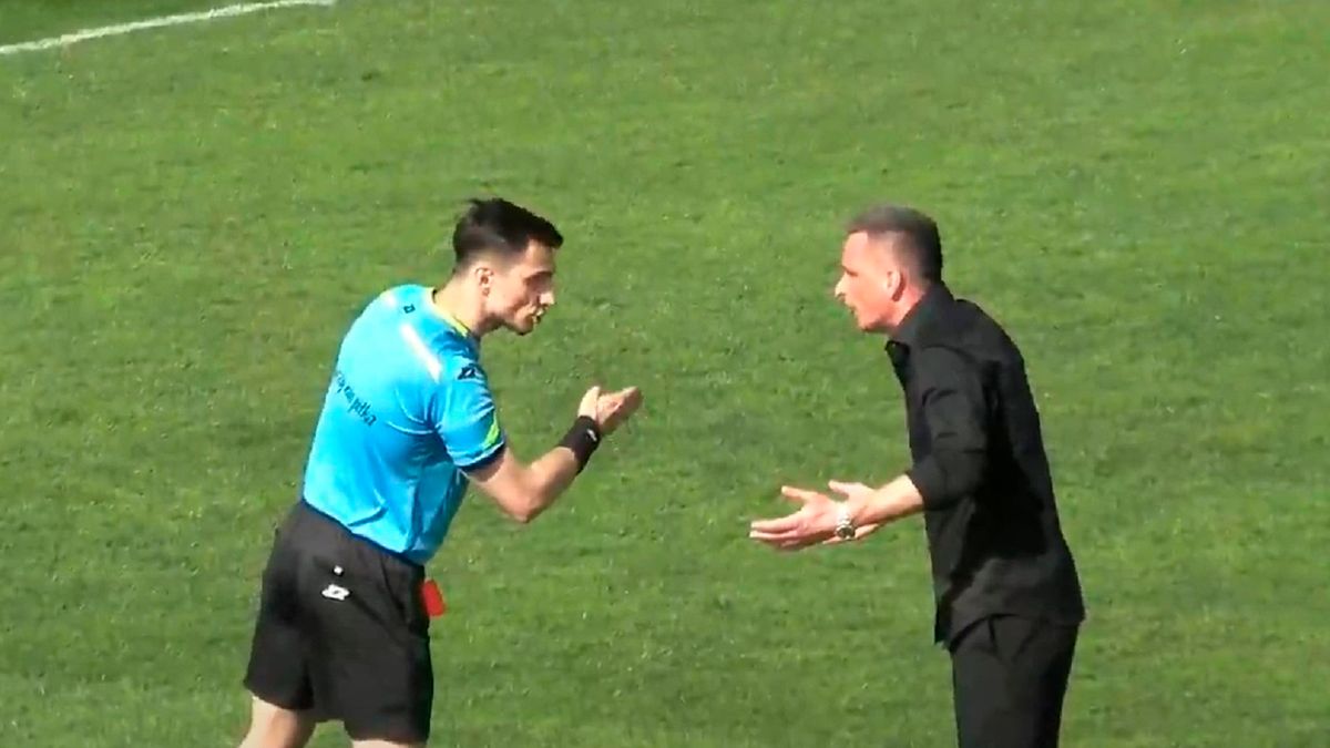 YouTube / CFsport / Na zdjęciu: sędzia i Sławomir Peszko