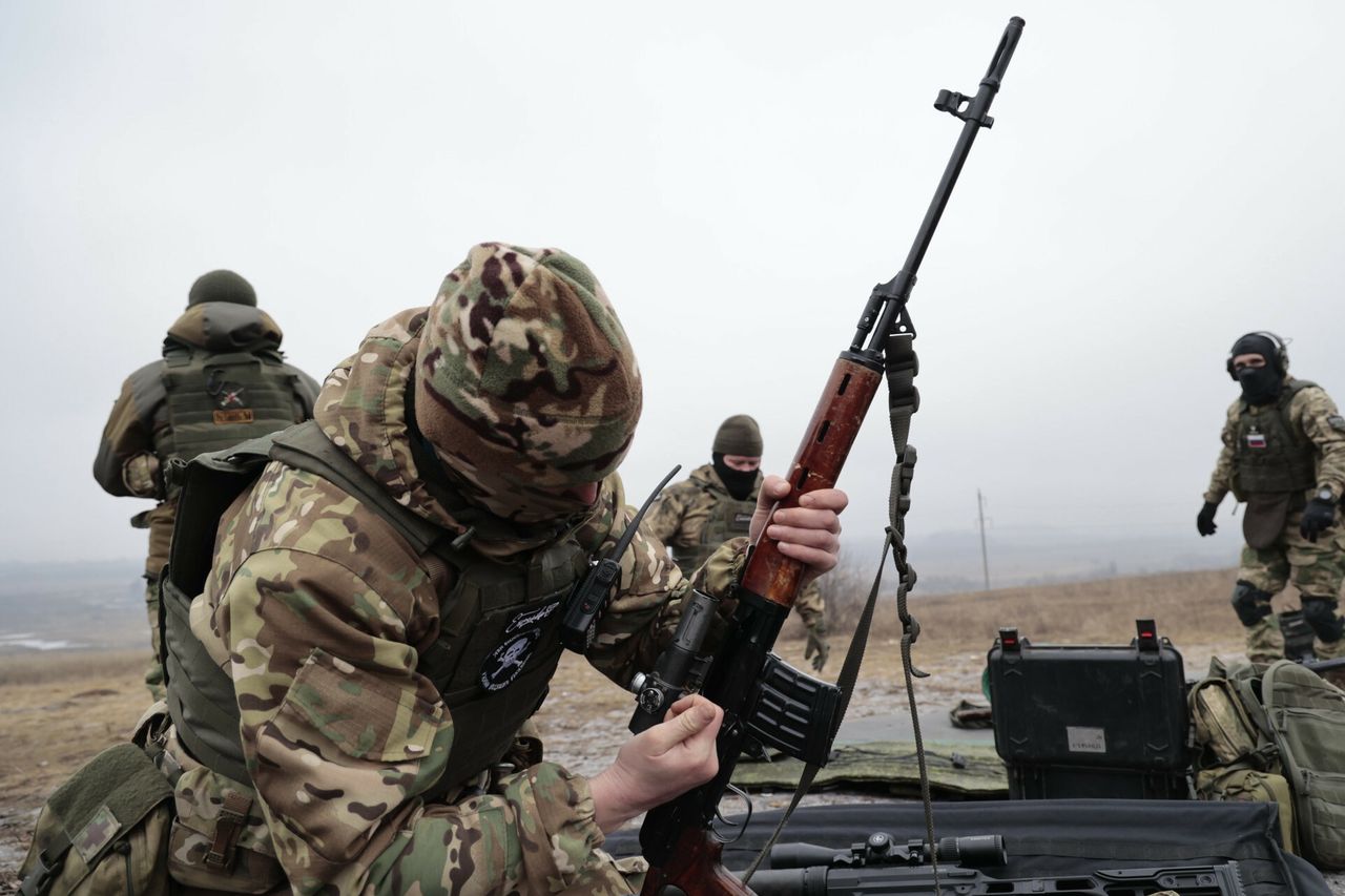 Wskazują na Estonię i Finlandię. "Znaczne zwiększenie liczby rosyjskich żołnierzy"