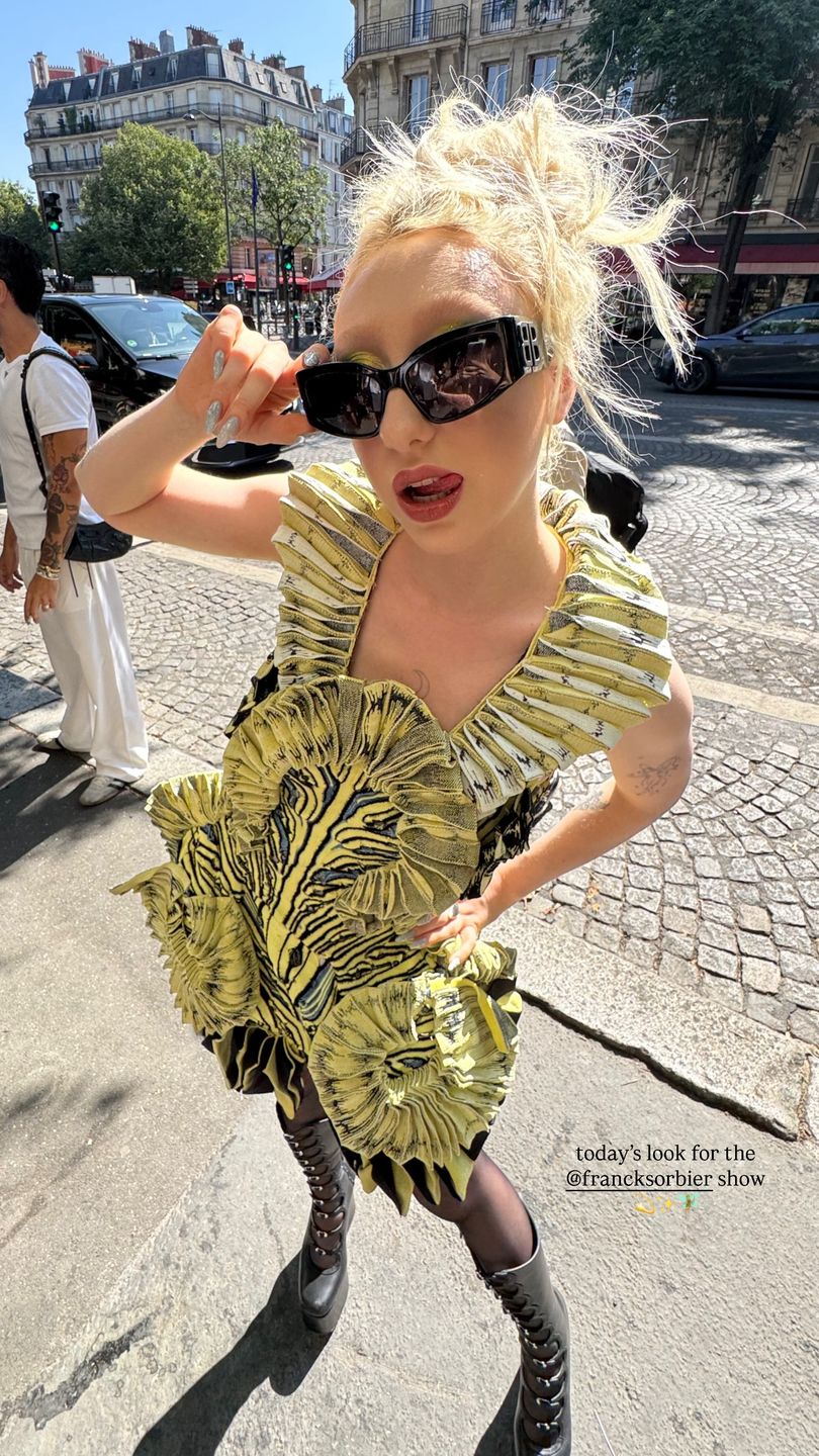 Luna podczas Paris Fashion Week