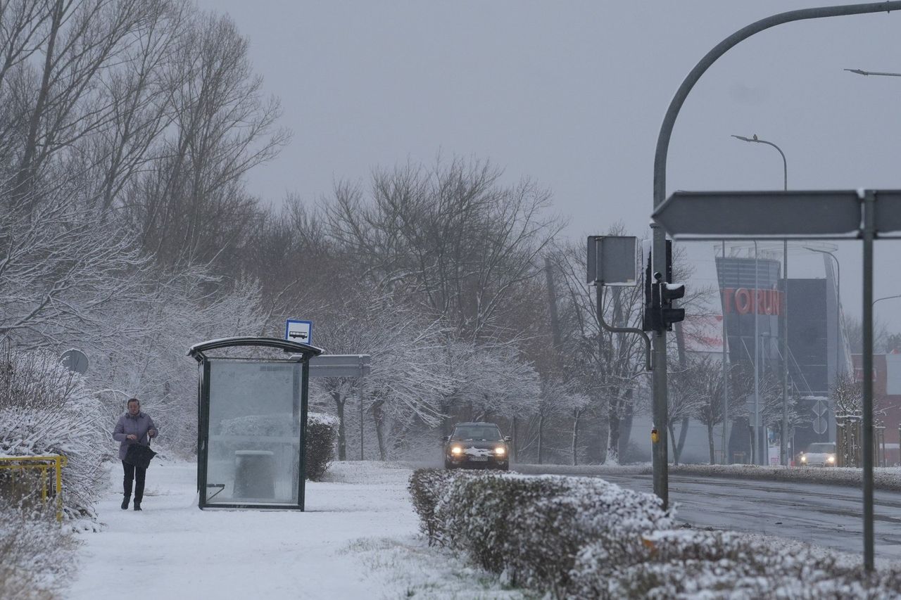 Toruń: Atak zimy. Do kiedy potrwa, jaka jest i będzie sytuacja na ulicach?