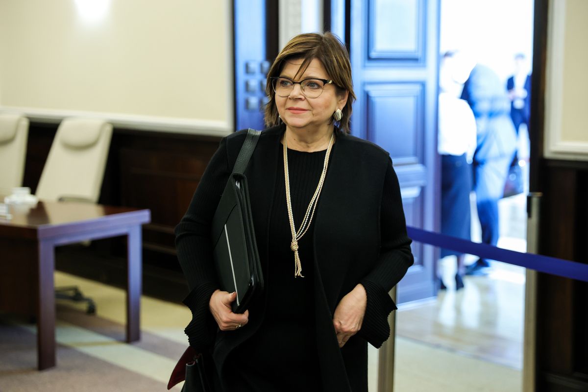 izabela leszczyna, wizyta lekarska System rezerwacji wizyt? Minister zdrowia wskazuje termin