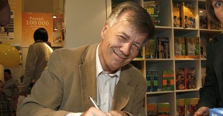 Jan Miodek i niezapomniane wykłady z polszczyzny. Jak z uniwersyteckiej katedry trafił do telewizji?
