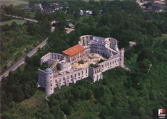Lubelskie: Odkrycia na zamku w Janowcu