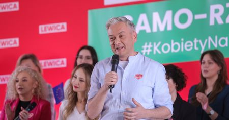 Biedroń "rozczarowany". "Trzeciej Drodze należy się czerwona kartka"