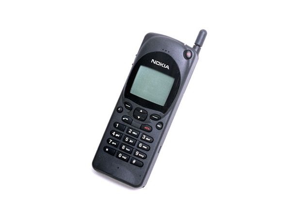 1992 - Pierwszy z SMS