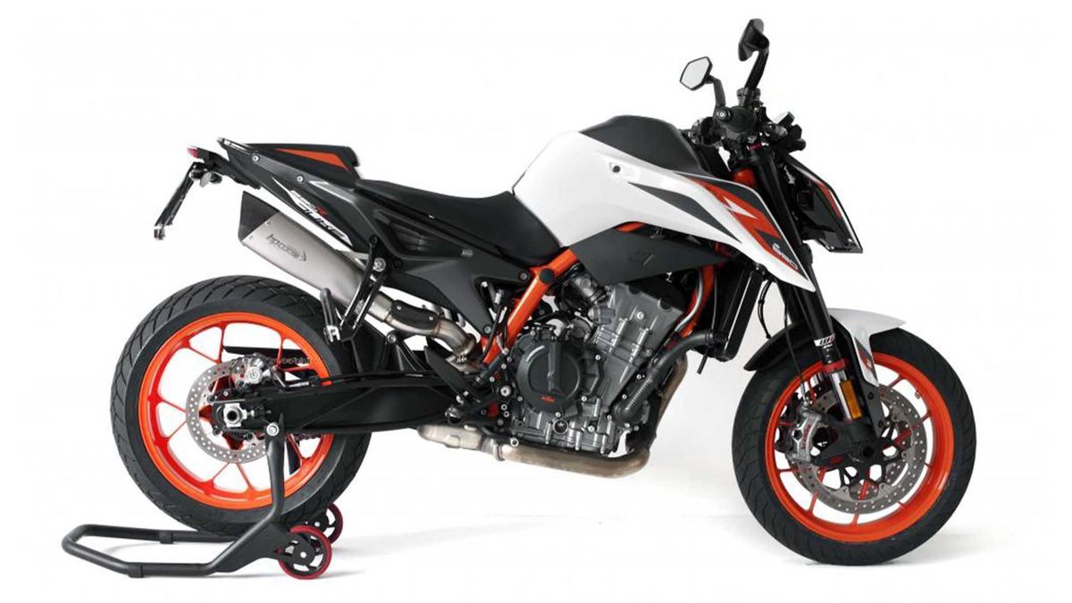 KTM 890 Duke R z wydechem HP Corse Evoxtreme 310