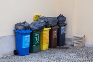 Mandat za niewłaściwą segregację śmieci. Jakich błędów unikać?