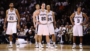 Kryzys New York Knicks, triumf Spurs