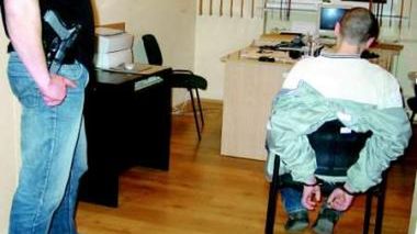 Sąd aresztował podejrzanych o zamordowanie nastolatek