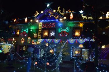 Zduńska Wola: Bajkowa i świetlista kraina. Przyciąga kolorami i przypomina o świętach