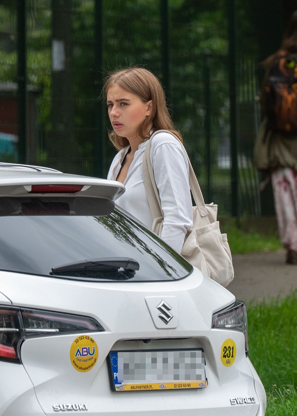 Oliwia Bieniuk idzie na "dymka" przed zajęciami