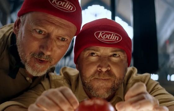 Pomidory traktowane z szacunkiem w reklamie ketchupu Kotlin (wideo)