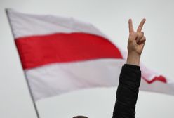 Warszawa. Maszerują w przededniu rocznicy wyborów. Solidarni z Białorusią