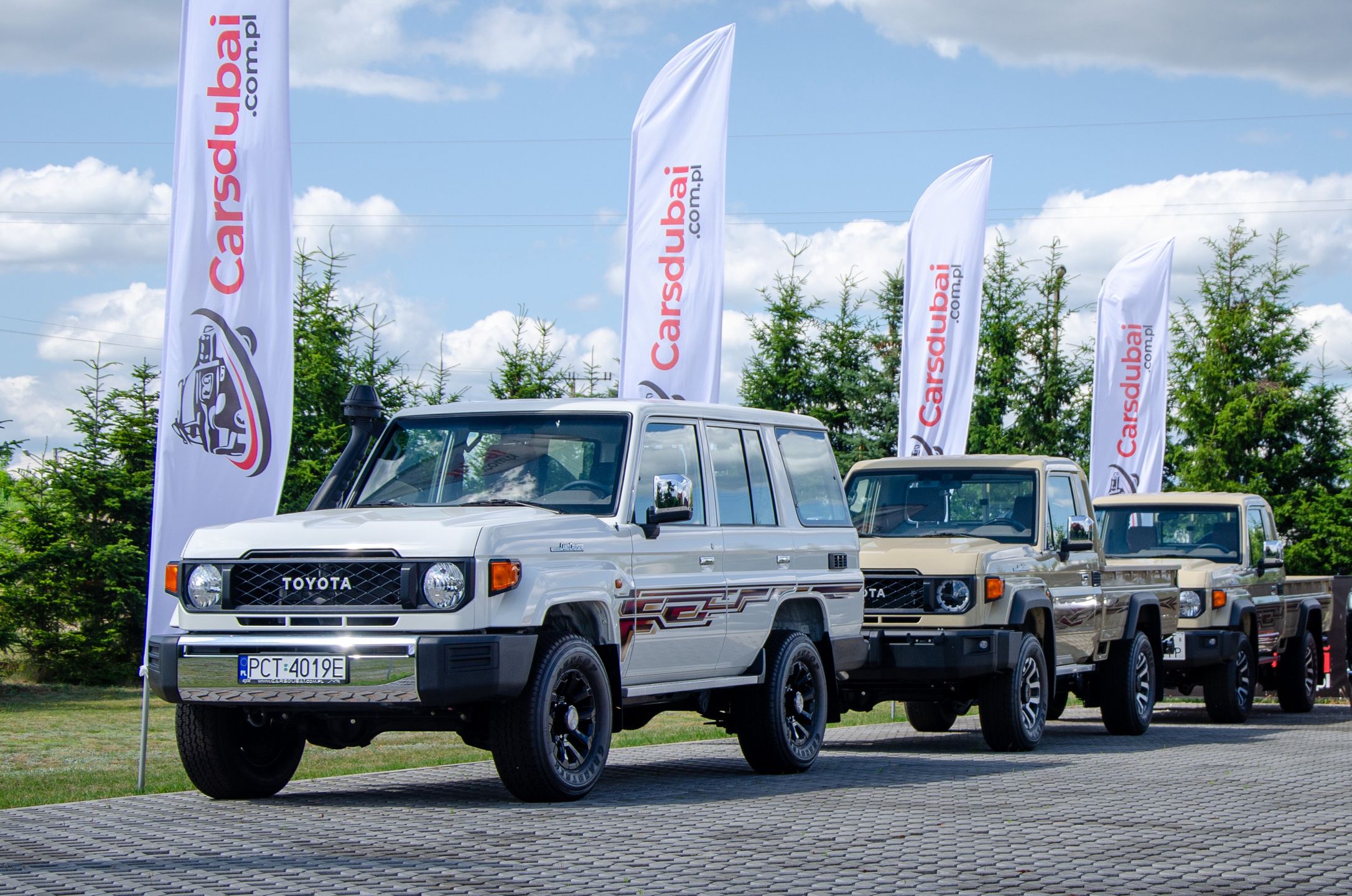 Toyoty Land Cruiser Serii 70