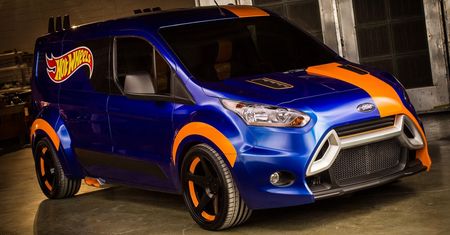 Ford Transit Connect Hot Wheels – SEMA w skali 1:64
