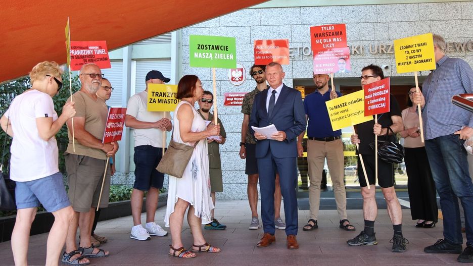 Protestujący nie składają broni! Złożyli petycję przeciwko inwestycji