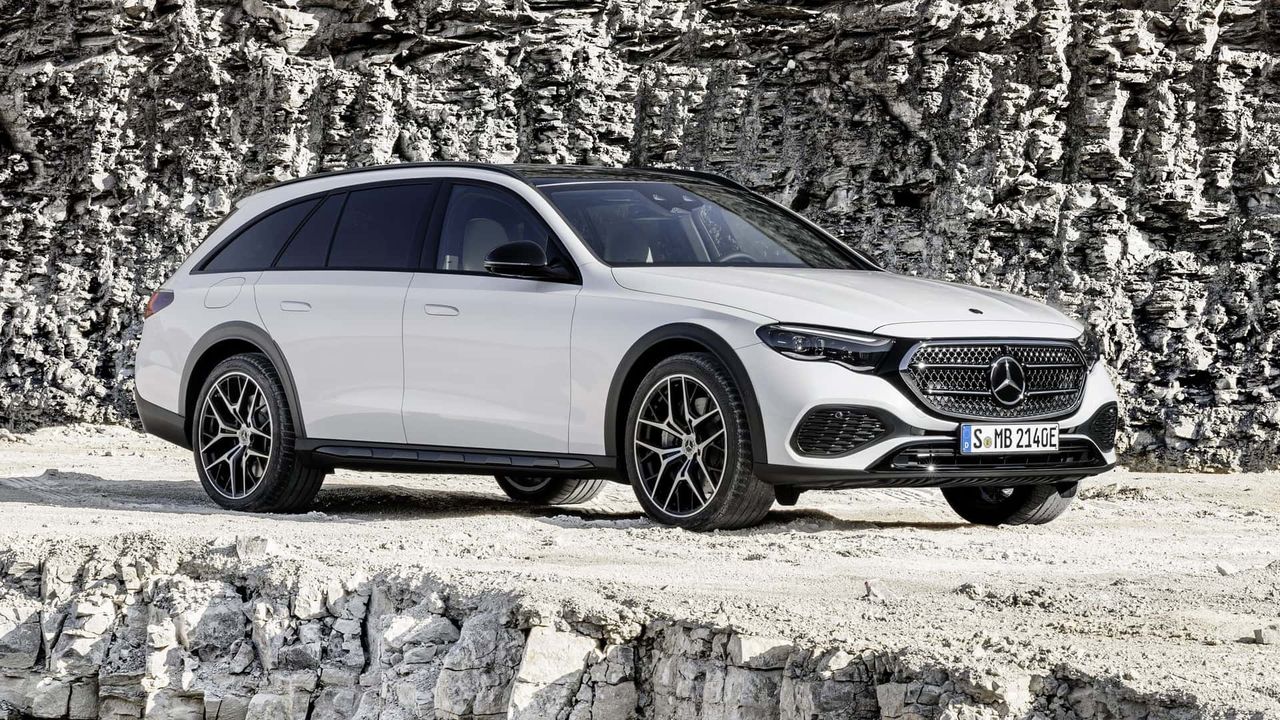 Nowy Mercedes Klasy E debiutuje w wersji All-Terrain - dla tych, którzy nie chcą SUV-a