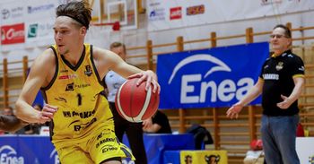 Koszykarze Żubrów Abakus Okna Białystok byli blisko pierwszej wygranej