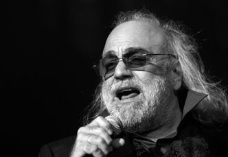 Nie żyje Demis Roussos!