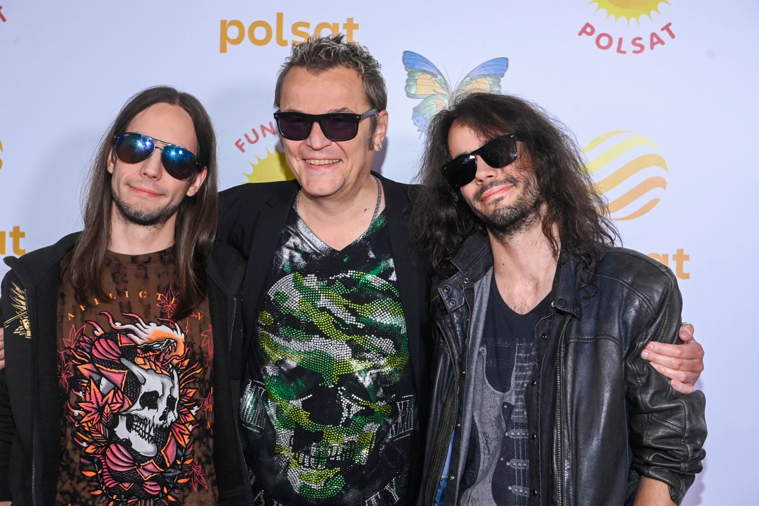 Robert Gawliński z synami Emanuelem i Beniaminem