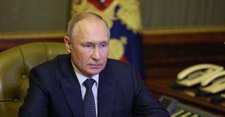 Ten kraj "karmi Putina". Kupuje 5 razy więcej ropy niż wcześniej