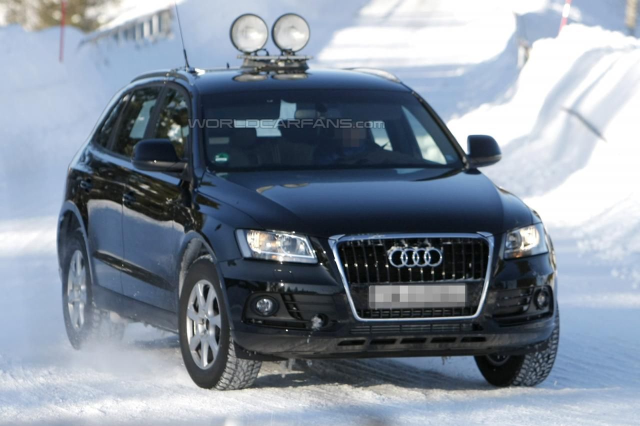 Odświeżone Audi Q5 przyłapane na śniegu