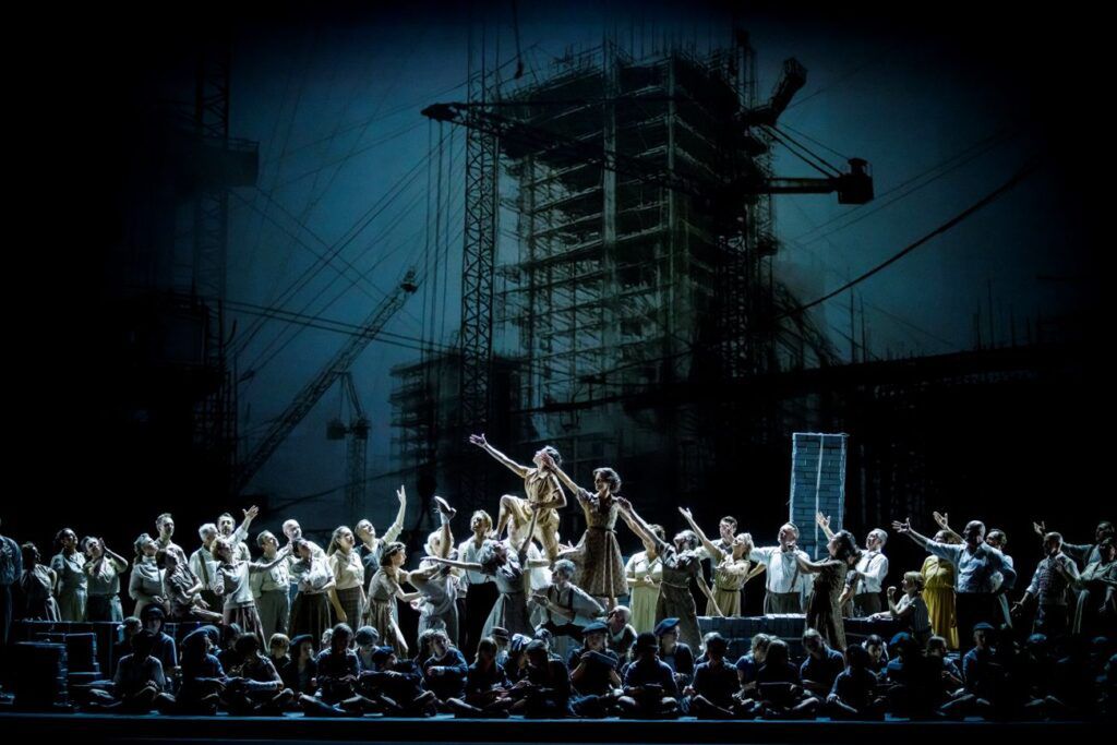 „Najlepsze miasto świata. Opera o Warszawie” w Teatrze Wielkim – Operze Narodowej © Krzysztof Bieliński