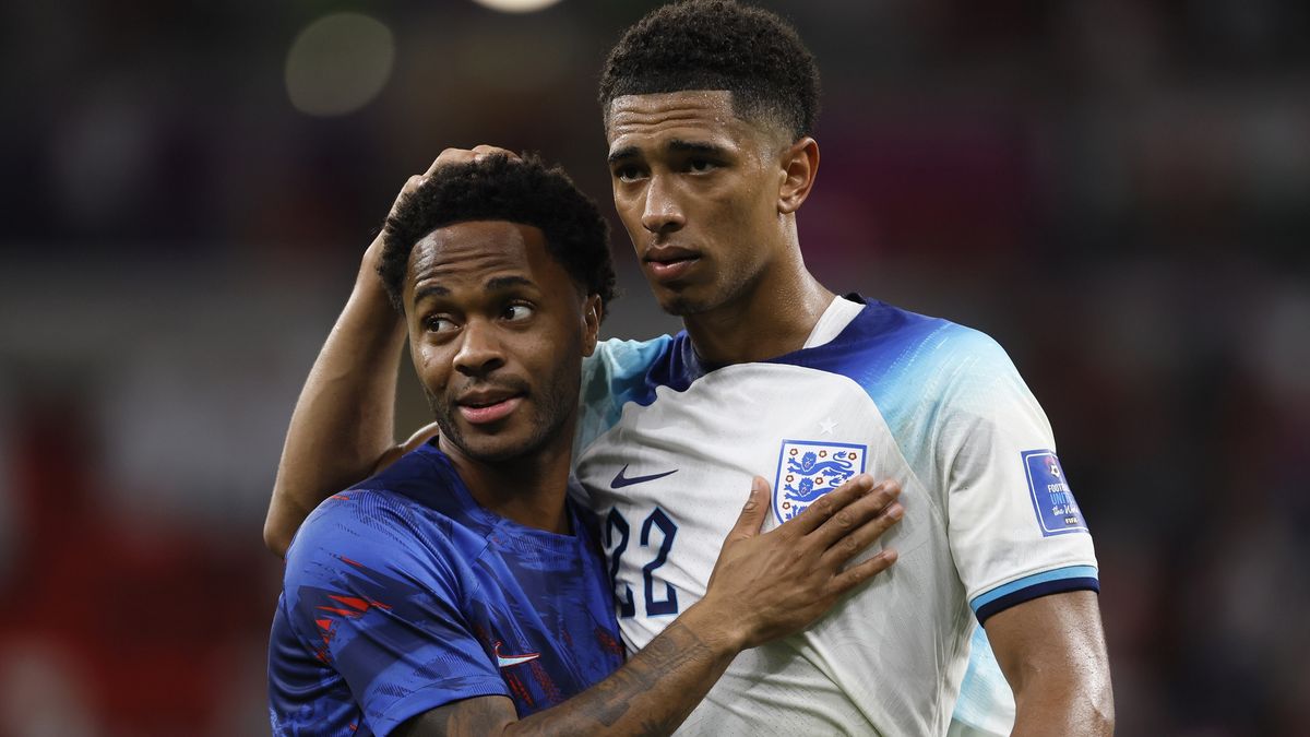 Getty Images / Richard Sellers / Na zdjęciu: Raheem Sterling (z lewej) i Jude Bellingham
