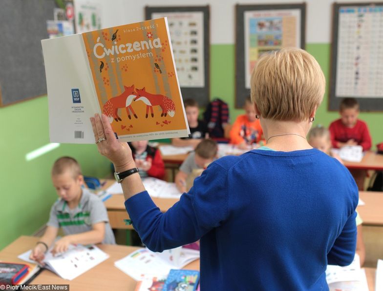 Nauczyciele nie widzą podwyżek, które tak szumnie zapowiadało MEN