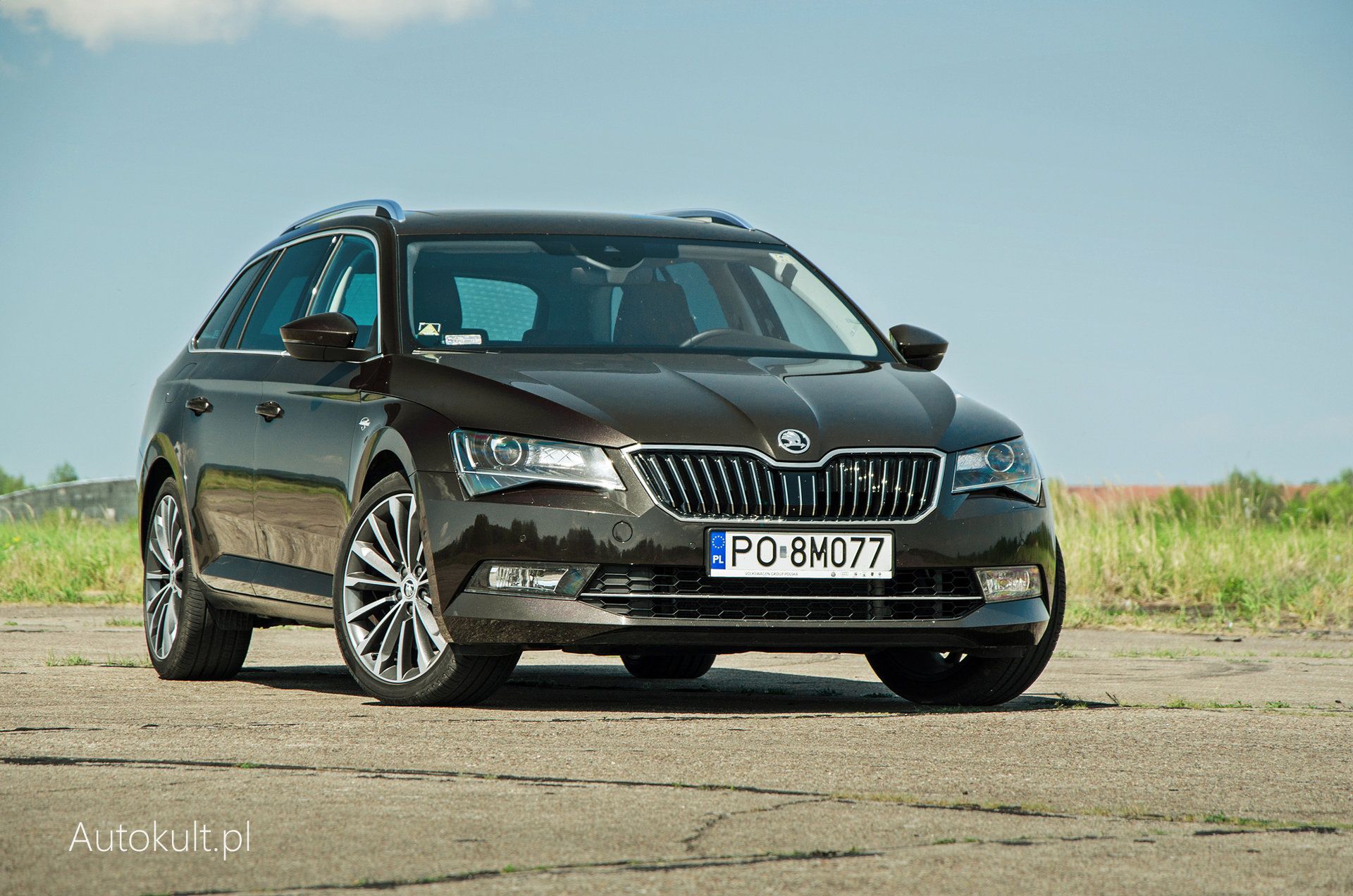 Elegancka Skoda Superb Laurin&Klement