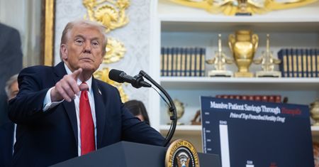 Rozmowa w cztery oczy? Trump o spotkaniu z Putinem