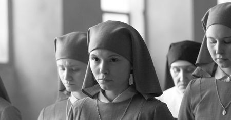 Krytycy filmowi przeciw manipulacji TVP przed emisją "Idy"