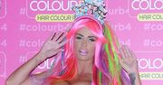 Ciężarna Katie Price przebrała się za kolorowy koszmar!